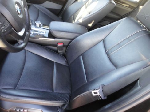 Used 2016 BMW X3 xDrive28d w/ Premium Package Essential image 7