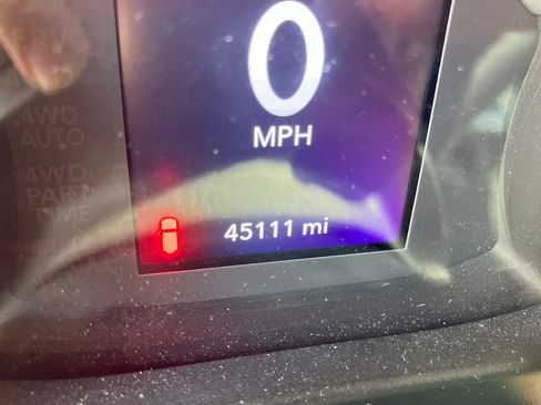 Used 2023 Jeep Wrangler Sport AWD/4WD image 15