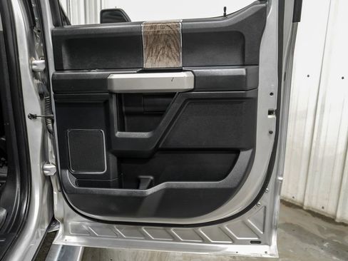 Used 2018 Ford F350 Lariat w/ Lariat Ultimate Package AWD/4WD image 48