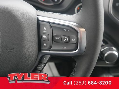 New 2026 RAM 1500 4x4 Crew Cab image 26