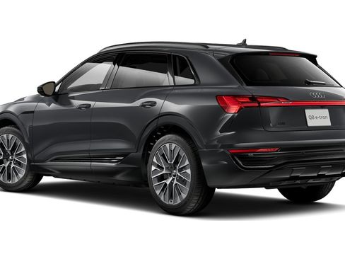 Certified 2024 Audi Q8 e-tron Premium Plus w/ Premium Plus Package AWD/4WD image 2