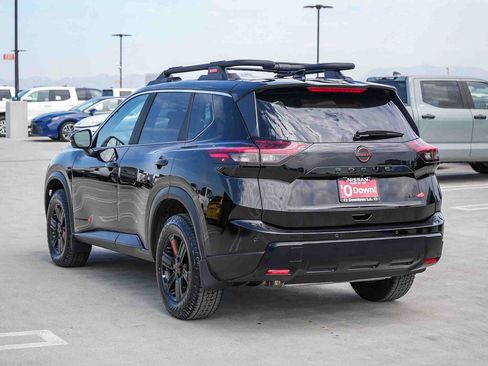 Used 2025 Nissan Rogue SV w/ Rock Creek Premium Package AWD/4WD image 8