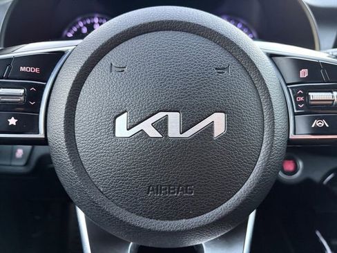 Used 2022 Kia Forte GT-Line image 7