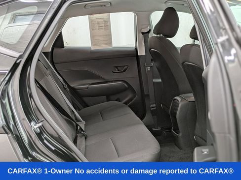 Used 2024 Hyundai Kona SE AWD/4WD image 32