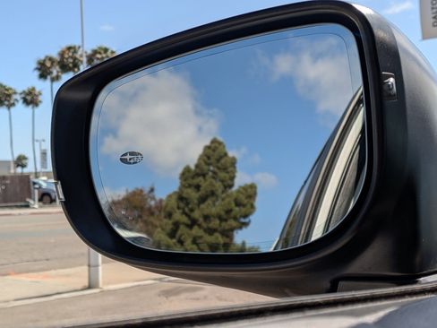Certified 2025 Subaru Crosstrek 2.5i Limited w/ Crosstrek Mirror Package AWD/4WD image 24