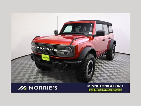 Used 2023 Ford Bronco Badlands w/ Sasquatch Package AWD/4WD image 1