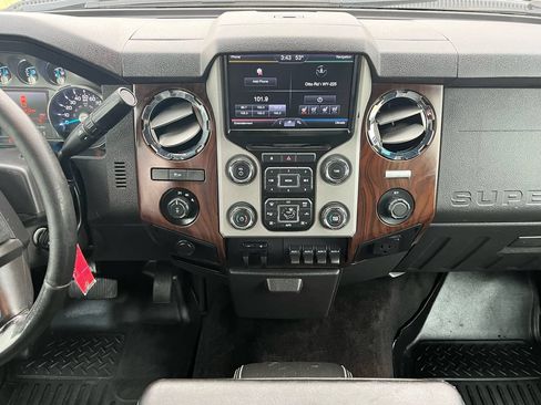 Used 2013 Ford F350 Lariat w/ Lariat Ultimate Pkg AWD/4WD image 13