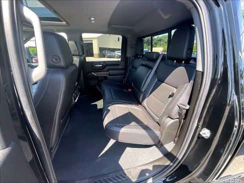Used 2023 GMC Sierra 2500 Denali w/ Denali Ultimate Package image 15