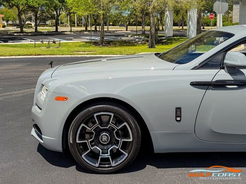 Used 2018 Rolls-Royce Wraith image 45