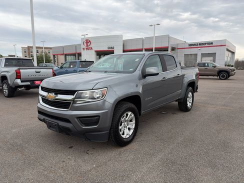 Used 2020 Chevrolet Colorado LT image 1