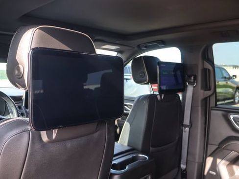 Used 2023 Chevrolet Tahoe Premier w/ Texas Edition RWD image 9