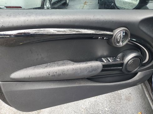 Used 2016 MINI Cooper S image 5