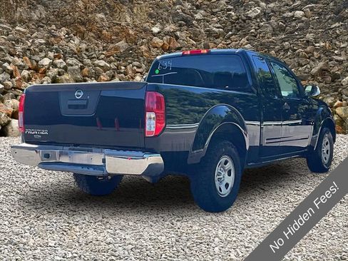 Used 2015 Nissan Frontier S RWD image 2