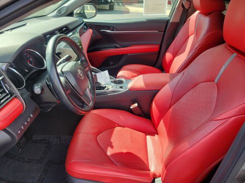 Used 2020 Toyota Camry XSE w/ Driver Assist Package FWD image 16