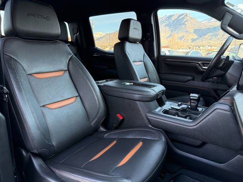 Used 2022 GMC Sierra 1500 AT4 w/ AT4 Premium Package image 28