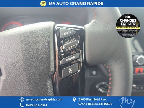 Used 2025 Nissan Frontier PRO-4X w/ Pro Premium Package AWD/4WD image 16