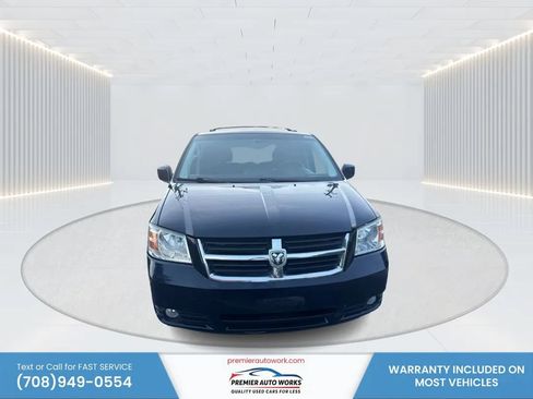 Used 2010 Dodge Grand Caravan SXT w/ Family Value Group FWD image 2