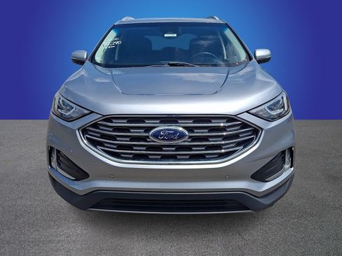 Used 2020 Ford Edge Titanium AWD/4WD image 2