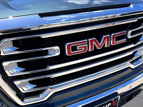 Used 2019 GMC Sierra 1500 SLT AWD/4WD image 30