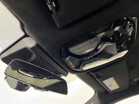 New 2026 BMW M5 Touring image 19