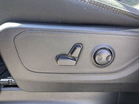 Used 2025 RAM 1500 Big Horn image 14