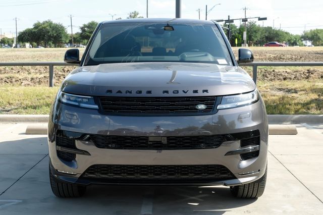 New 2026 Land Rover Range Rover Sport Dynamic SE AWD/4WD image 6