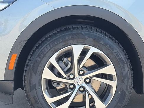 Used 2023 Buick Envision Essence FWD image 5