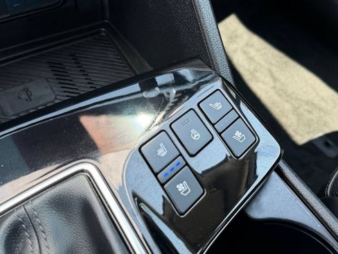 Used 2025 Kia Sportage SX AWD/4WD image 26