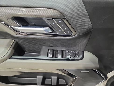 New 2026 Chevrolet Silverado 1500 ZR2 w/ ZR2 Bison Edition image 28