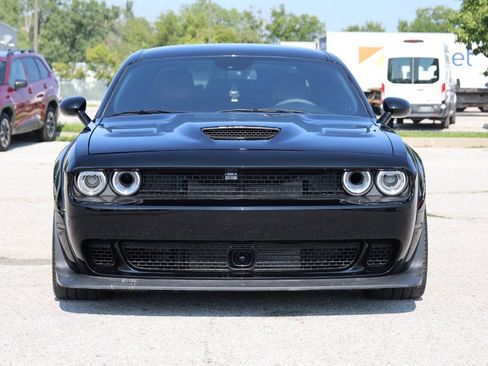 Used 2023 Dodge Challenger SRT Hellcat RWD image 2