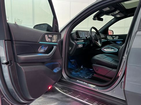 Used 2023 Mercedes-Benz GLE 450 4MATIC w/ AMG Line Exterior image 16