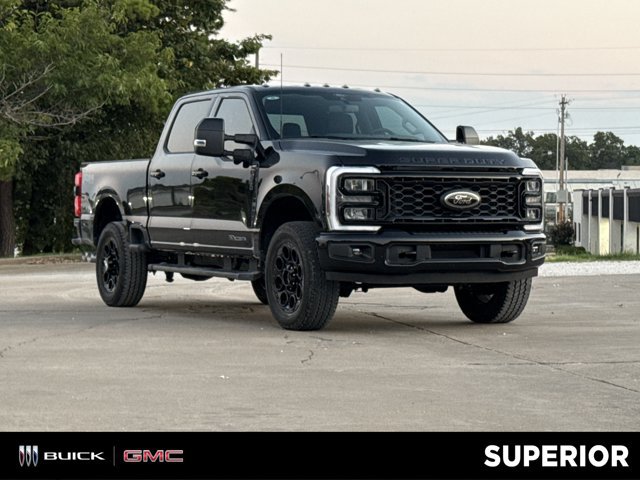 Used 2025 Ford F250 Lariat w/ Black Appearance Package AWD/4WD image 1