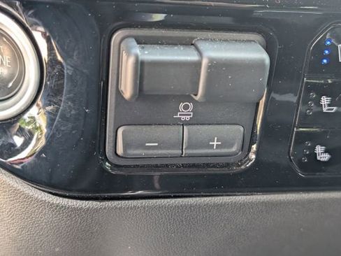 Used 2024 Chevrolet Silverado 2500 LTZ w/ LTZ Plus Package image 18