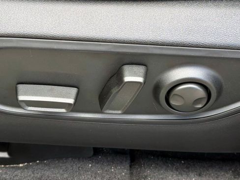 New 2026 Jeep Cherokee Limited AWD/4WD image 13