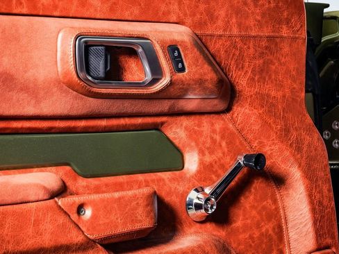 Used 2024 Ford Bronco Black Diamond image 36