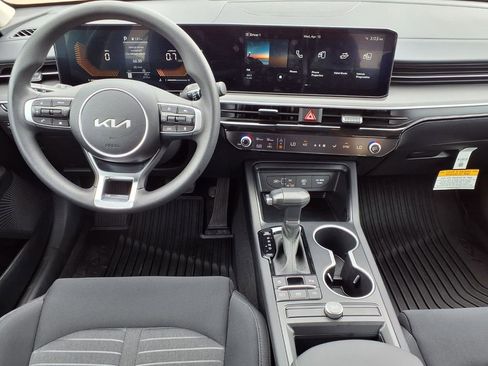 Used 2026 Kia K5 LXS image 12