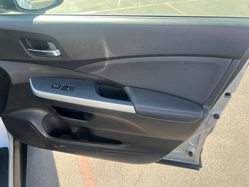 Used 2016 Honda CR-V Touring image 28
