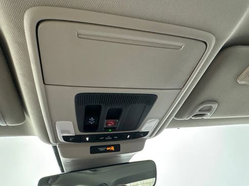 Used 2024 Honda Accord Touring image 39