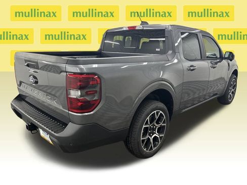 New 2025 Ford Maverick Lariat w/ 4K Tow Package image 7