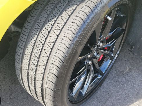 Used 2025 Ford Mustang GT Premium RWD image 11