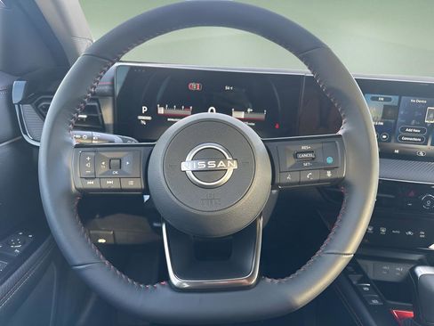 New 2026 Nissan Kicks SR FWD image 15
