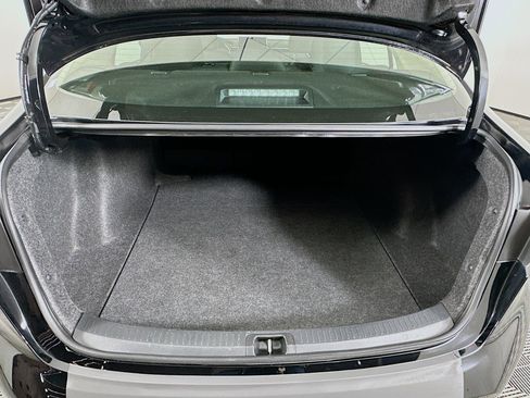 Used 2025 Toyota Corolla LE image 26