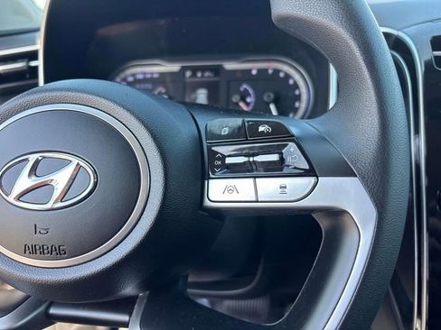 Used 2022 Hyundai Tucson SEL w/ Cargo Package image 18