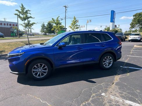 Used 2024 Honda CR-V EX-L image 11