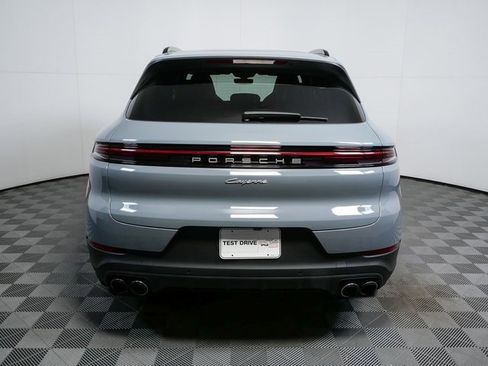 Certified 2026 Porsche Cayenne image 31