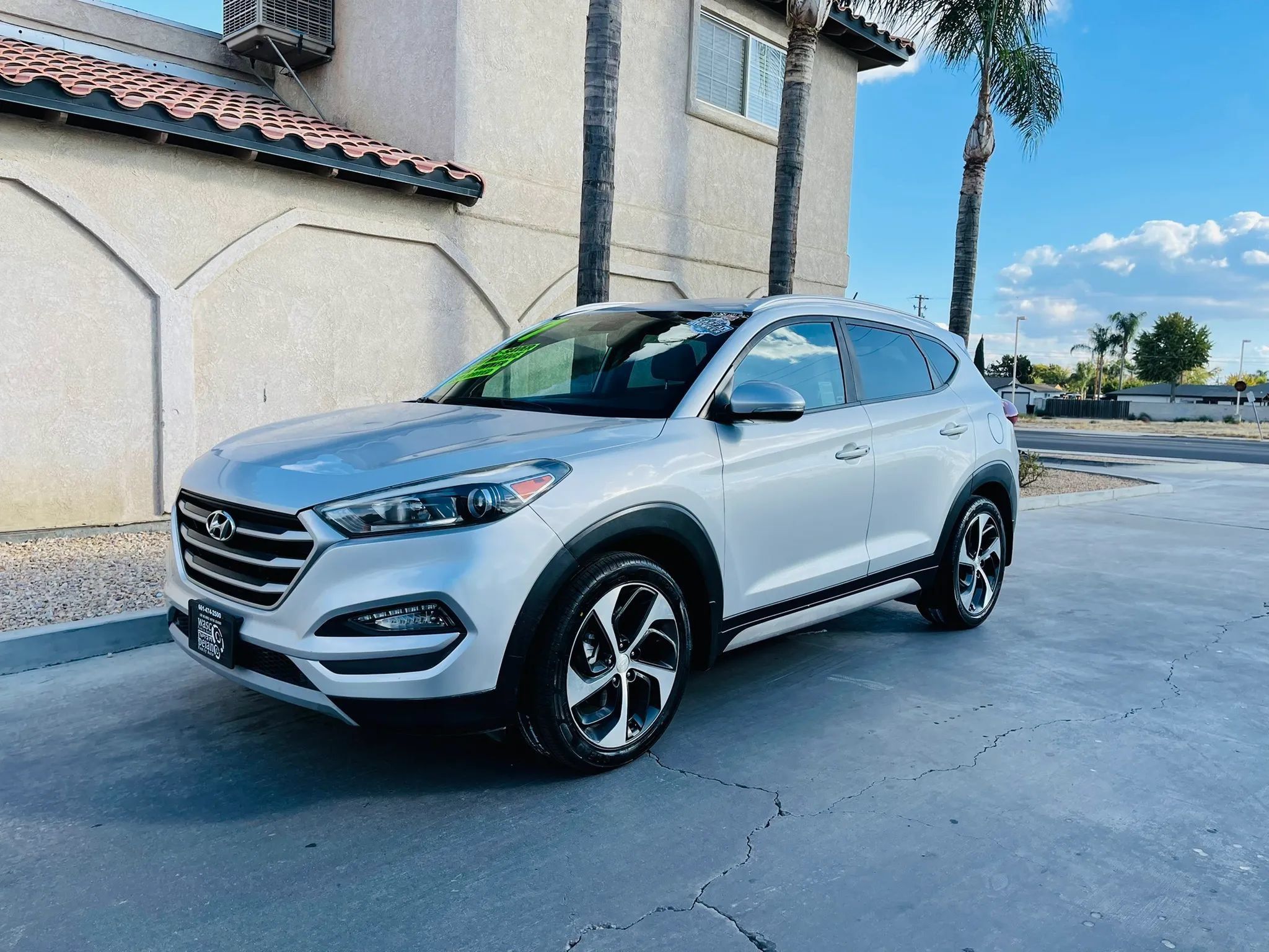 Used 2017 Hyundai Tucson Sport FWD image 2
