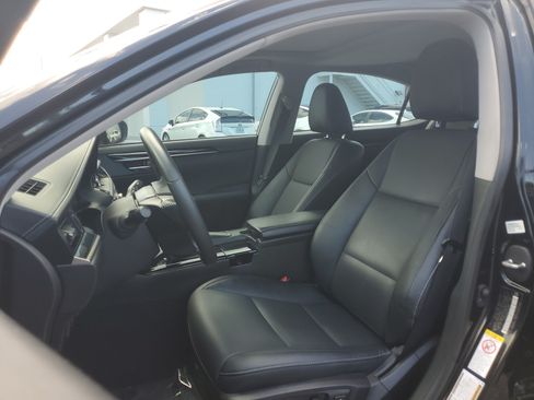 Used 2018 Lexus ES 350 w/ Accessory Package 2 FWD image 20
