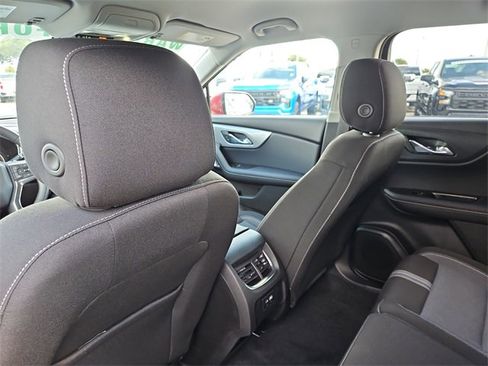 New 2025 Chevrolet Blazer LT image 8