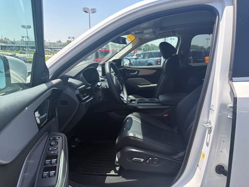 Used 2026 Acura MDX FWD w/ Technology Package image 10