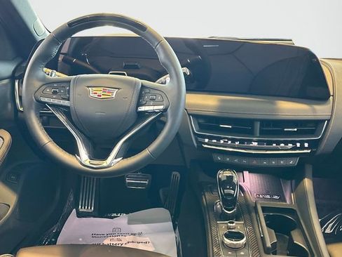 New 2026 Cadillac CT5 V image 2